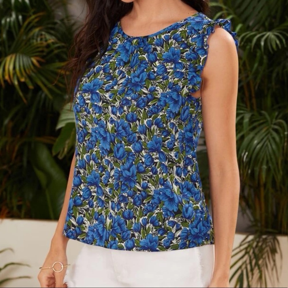 Ruffle Trim Floral Top - Picture 3 of 6
